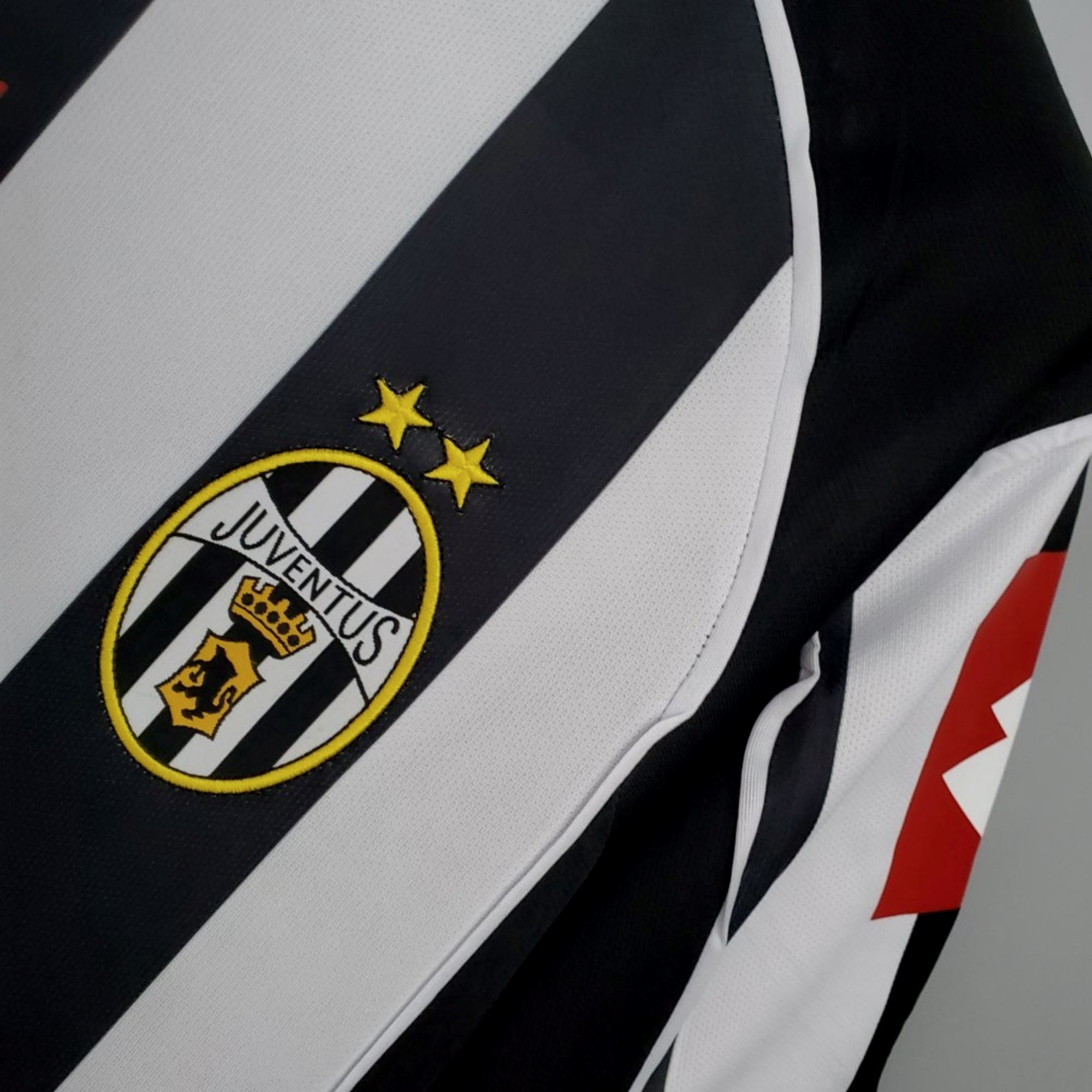 2002/03 Juventus Home Jersey - Retro Soccer Jersey