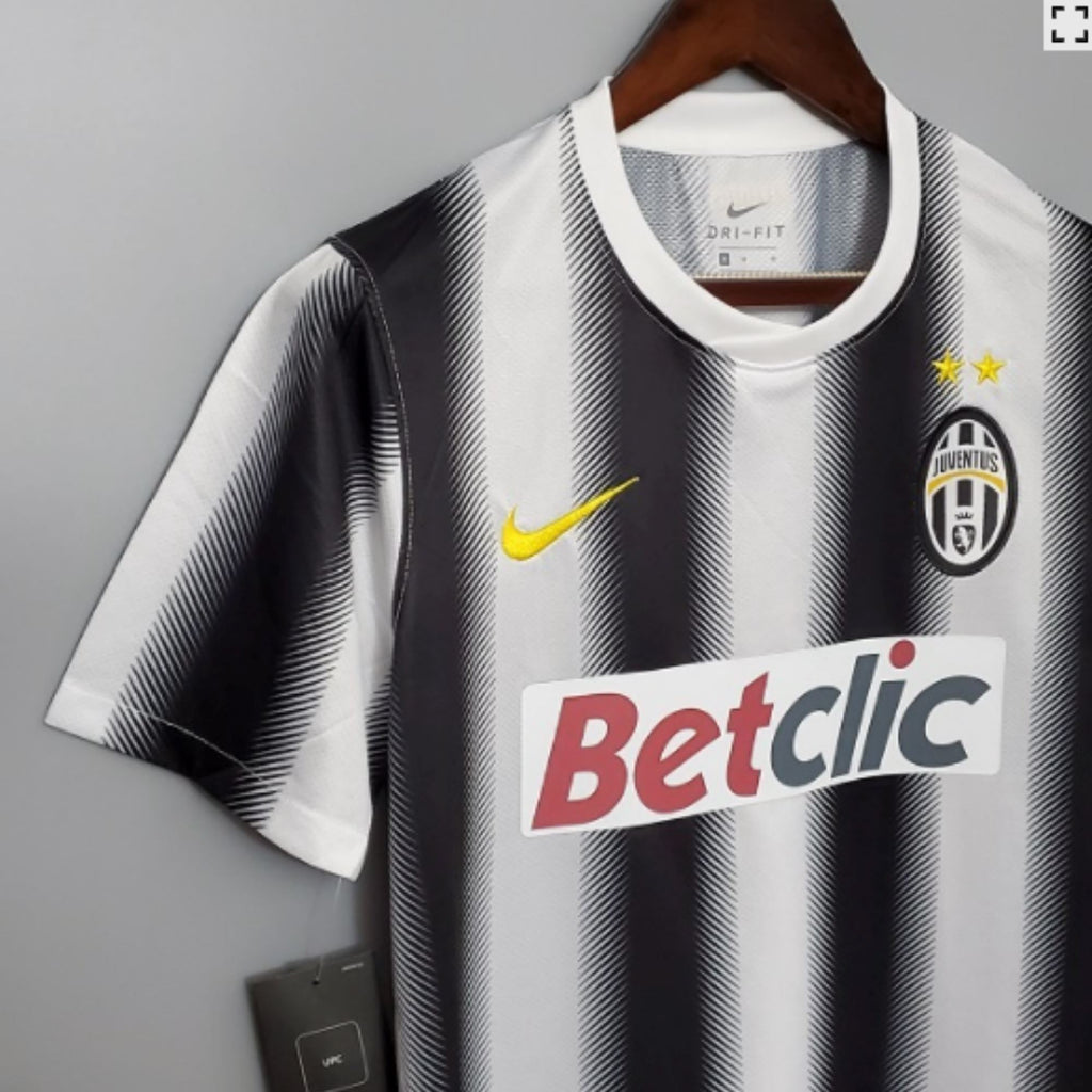 2011/12 Juventus Home Jersey - Retro Soccer Jersey