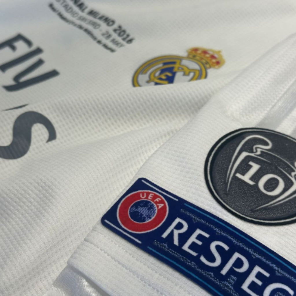 2016 Real Madrid Home Shirt UCL Final L/Sleeve Ronaldo 7 - Retro Soccer Jersey