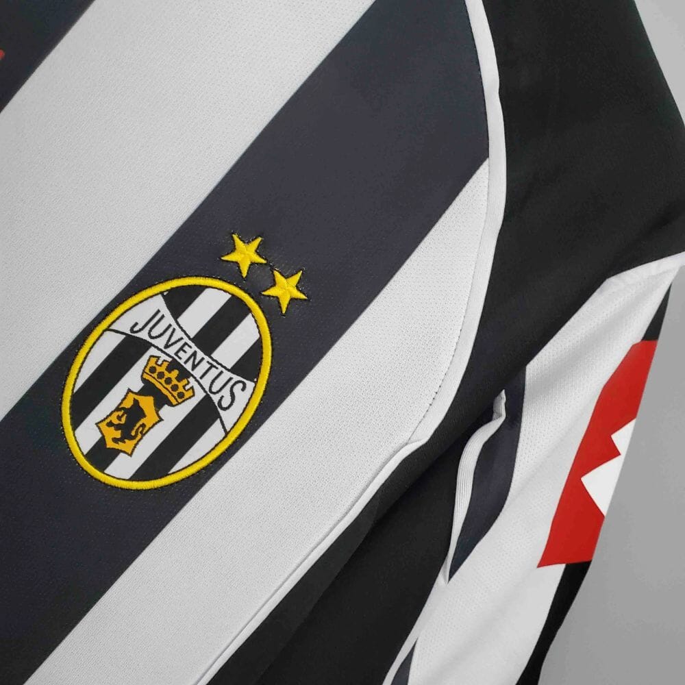 2002/03 Juventus Home Jersey - Retro Soccer Jersey