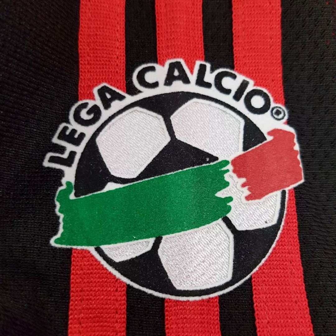 2003/04 AC Milan Home Jersey - Retro Soccer Jersey