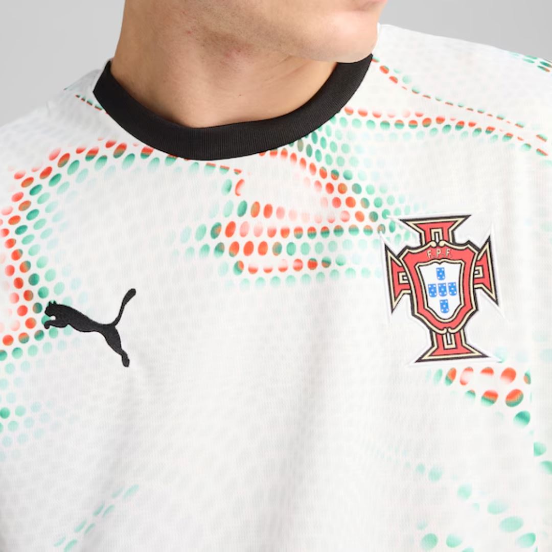 Portugal Away Jersey 2025 Ronaldo 7 - Retro Soccer Jersey