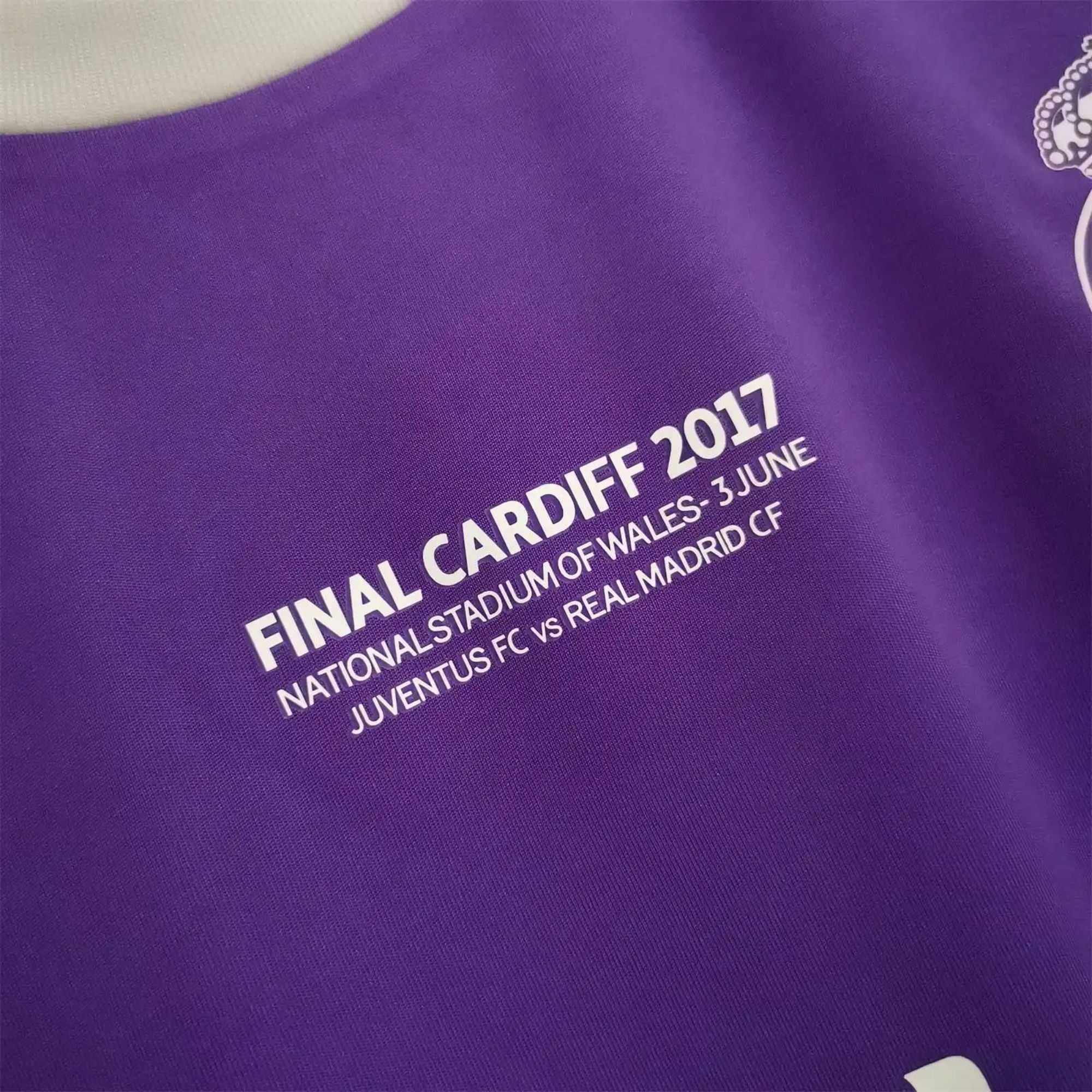 REAL MADRID 2016/17 AWAY CARDIFF FINAL JERSEY L/ SLEEVE RONALDO 7 - Retro Soccer Jersey